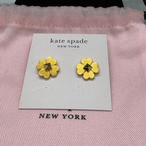 Kate Spade New York Earrings Gold Tone Flower Stud Womens Treasure Trove Pierced